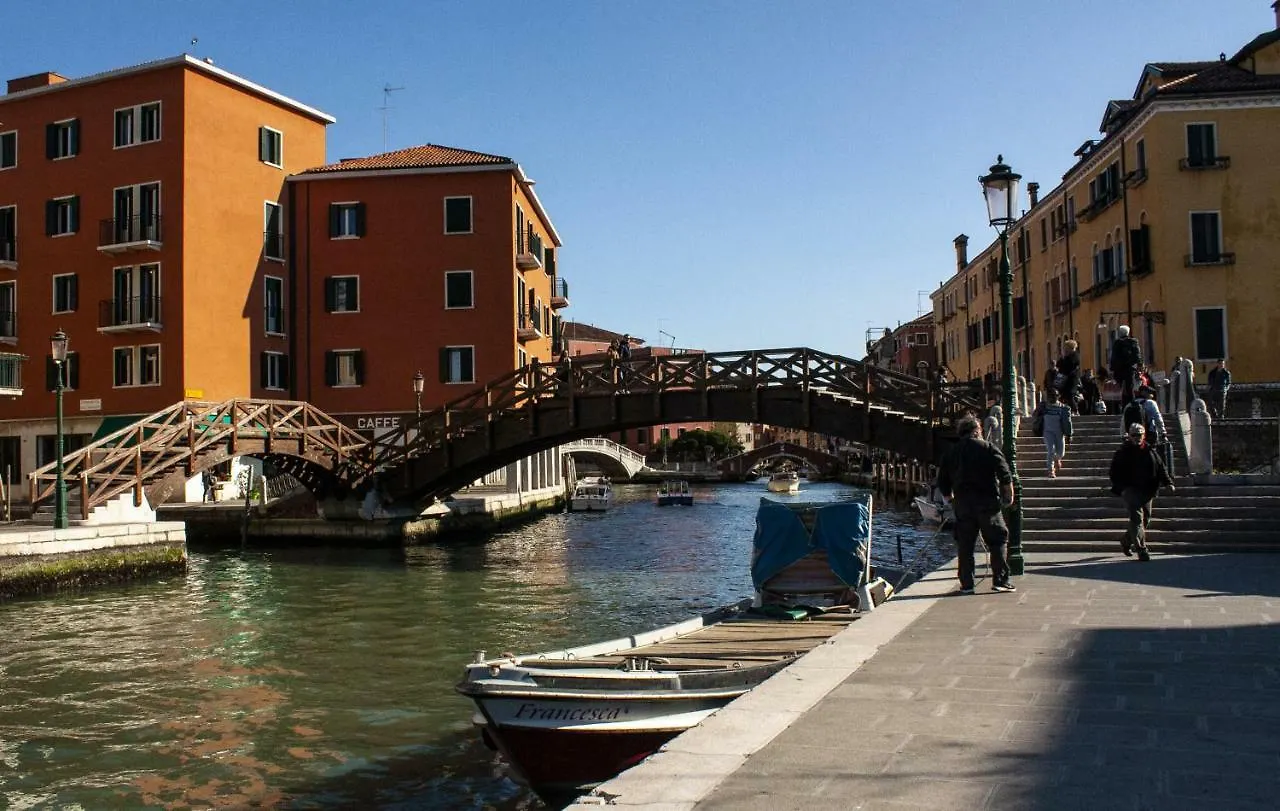 Alloggio Rio Venezia Bed & Breakfast Venice