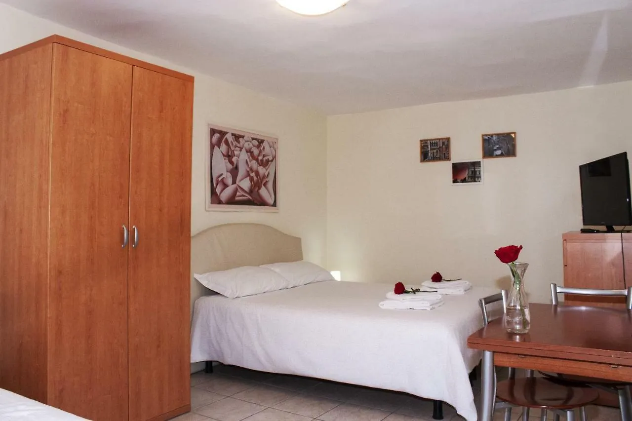 Alloggio Rio Venezia Bed & Breakfast